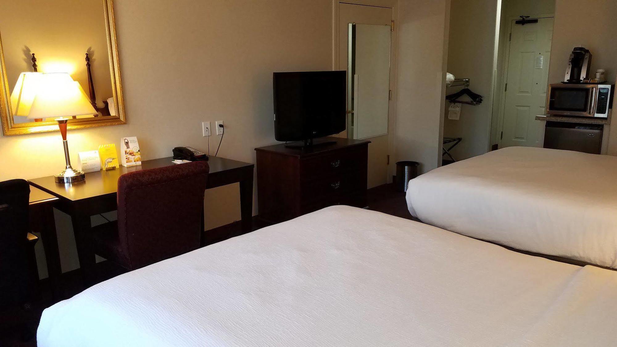 Holiday Inn Selma - Swancourt Eksteriør billede
